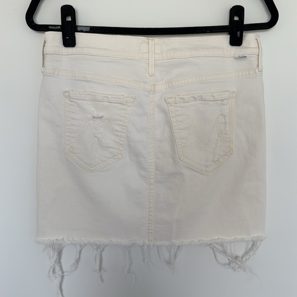 MOTHER The Vagabond Mini Fray Skirt, Cream - Size 27 - Picture 5 of 9